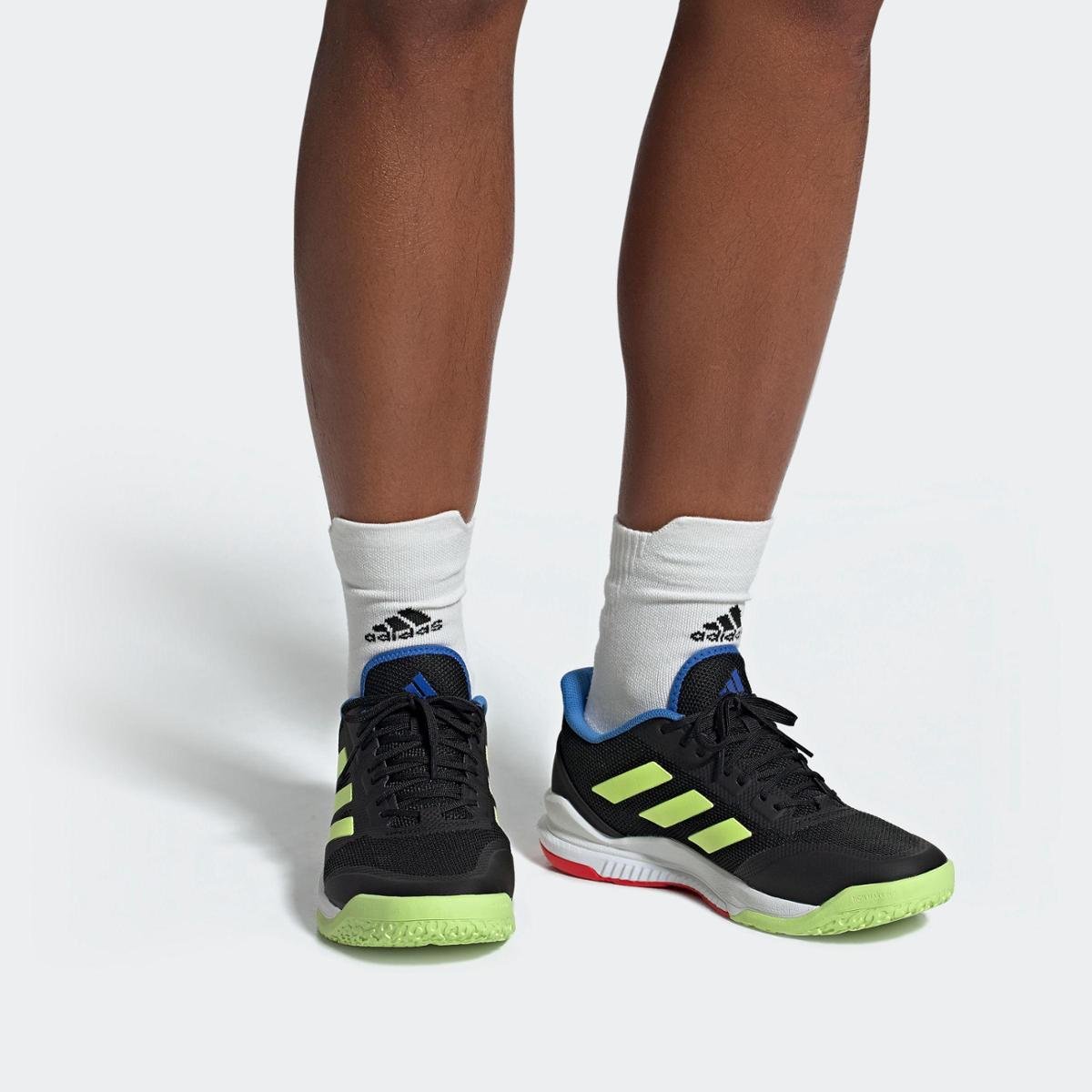 tenis adidas stabil bounce