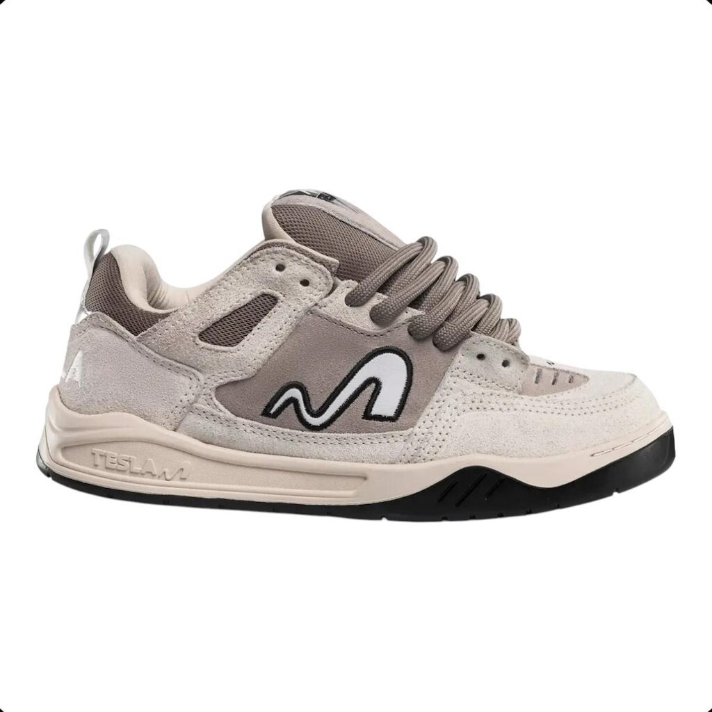 TENIS TESLA NINE