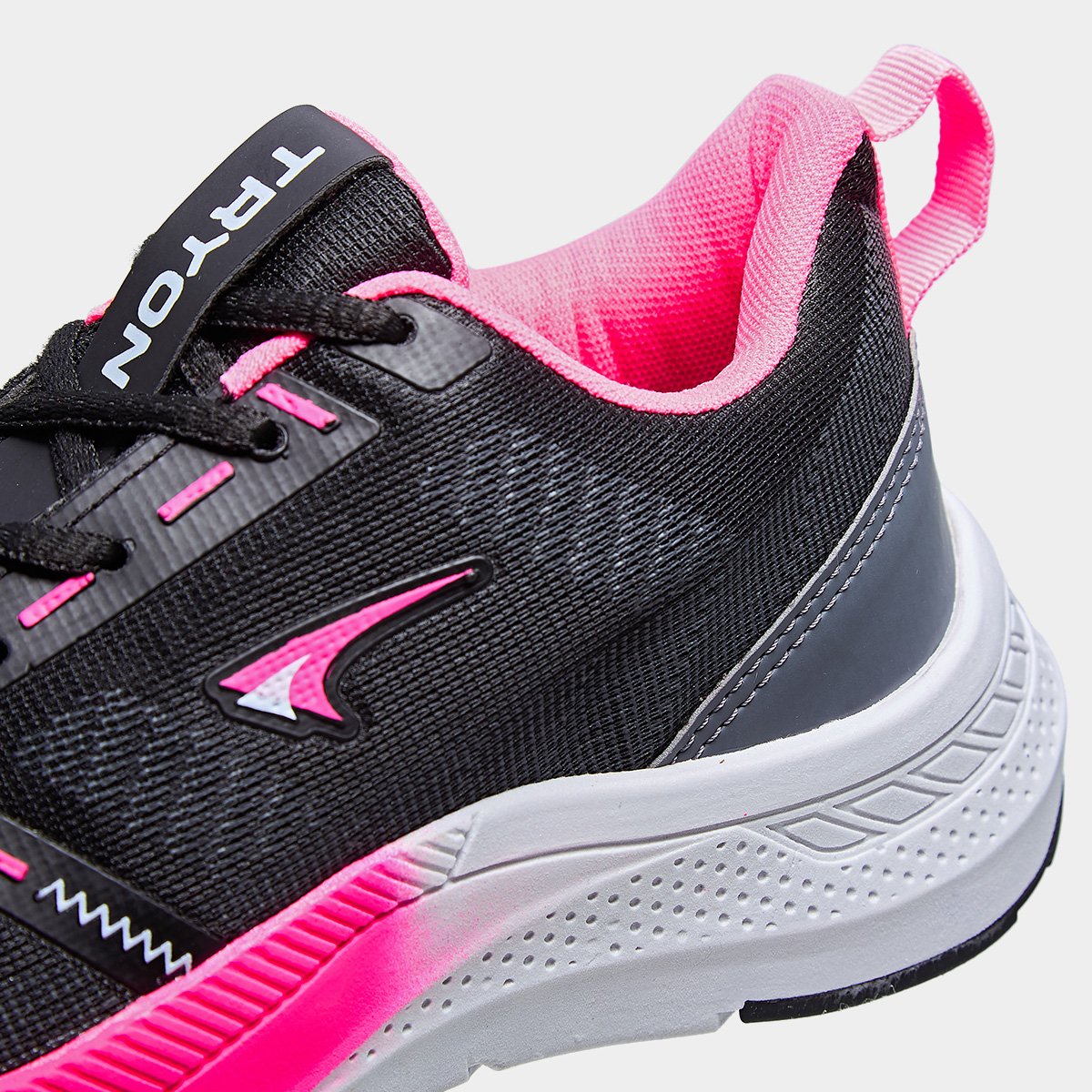 Tênis Tryon Blumen Feminino Preto+Rosa Netshoes