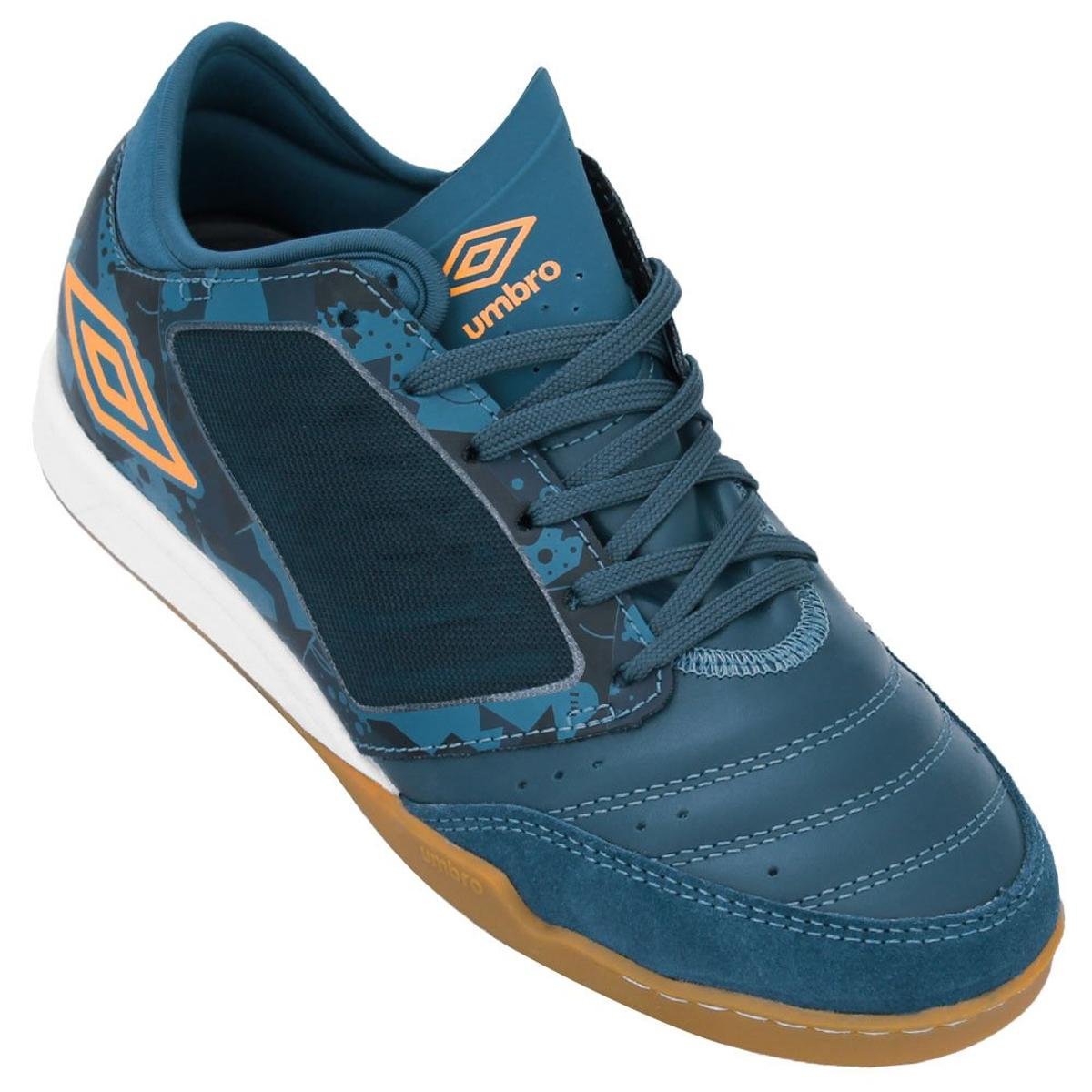 tenis futsal bico largo