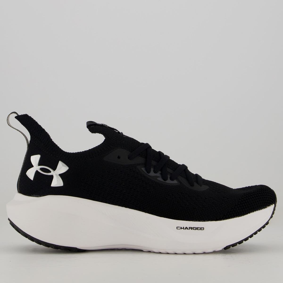 Tênis Under Armour Charged Slight 3 Preto e Branco Menor preço em Tênis Under Armour Charged Slight 3 Preto e Branco