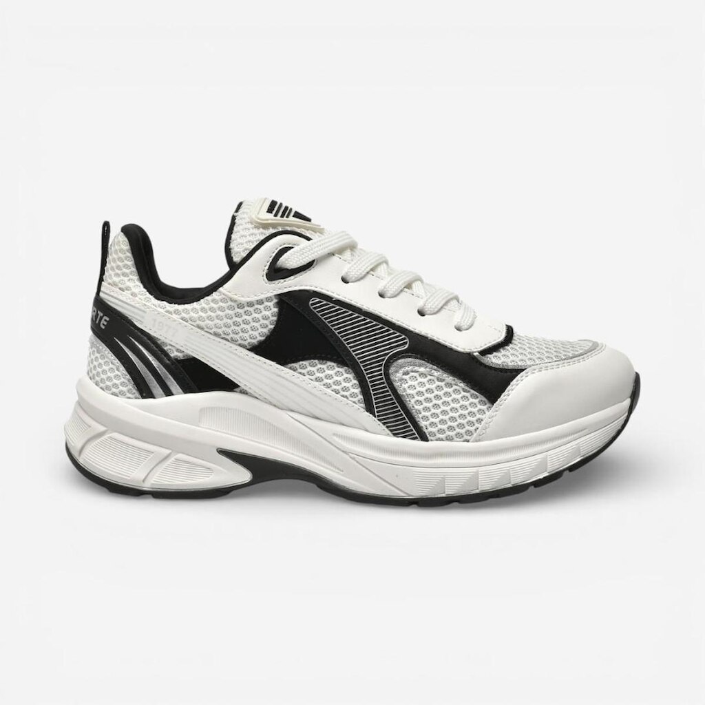 Tênis Via Marte Casual Esportivo Branco e Preto