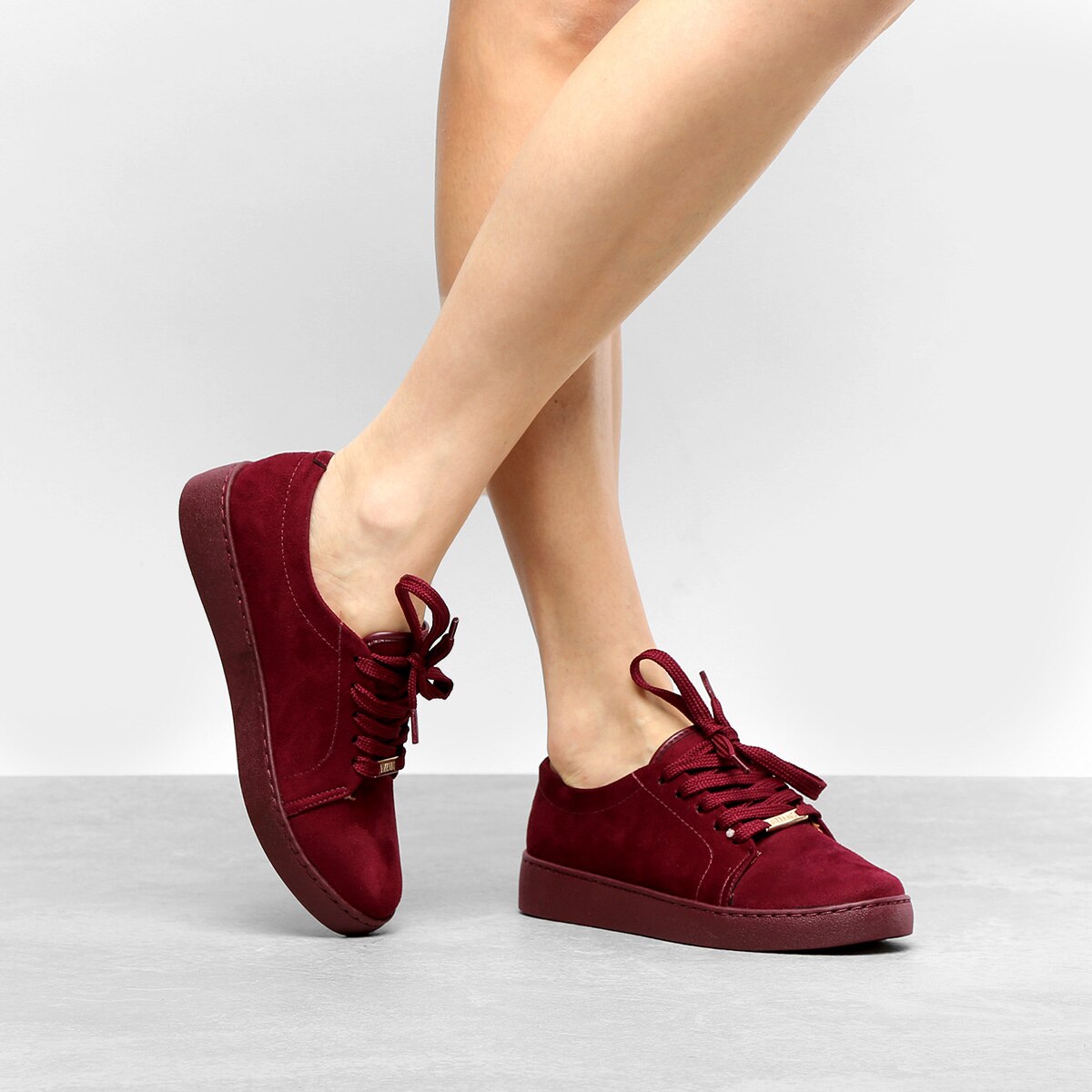 tenis feminino vizzano vinho