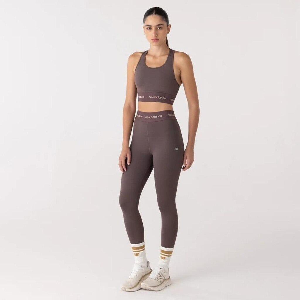 Top New Balance Sport Essentials Active - feminino - marrom e bege