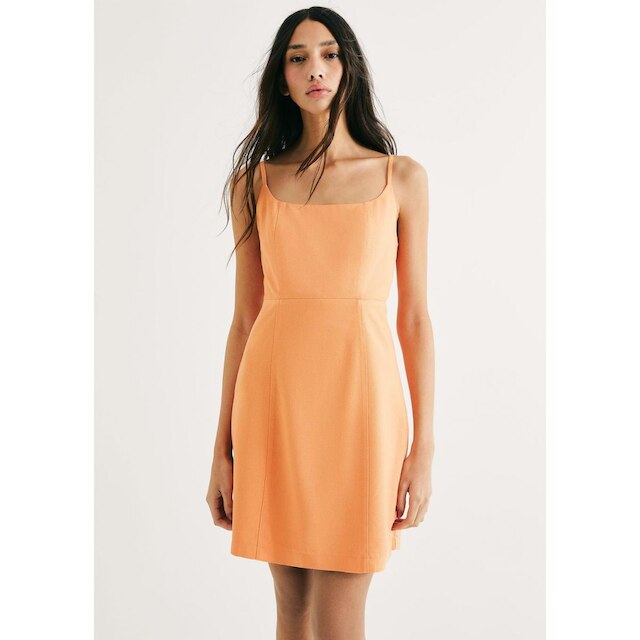 Vestido Curto Com Linho