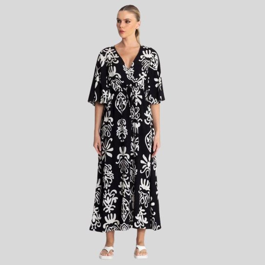 VESTIDO DE VERÃO TAMANHO MIDI COM ESTAMPA FLORAL